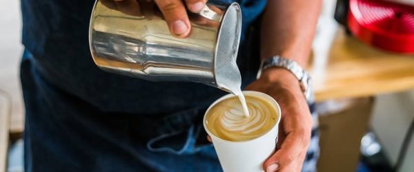 Koffie of Thee als Traktatie op Kantoor